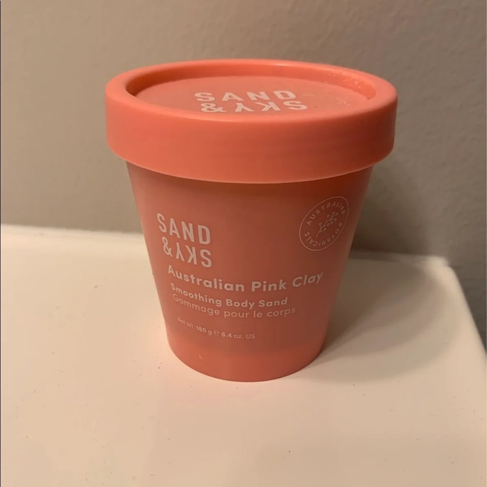 Sand & sky body sand